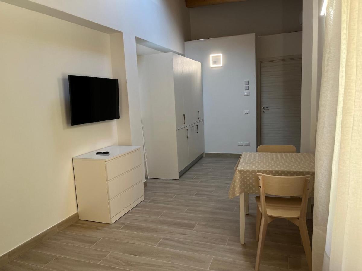 Anfite Apartments Santa Maria Desenzano del Garda Exterior photo